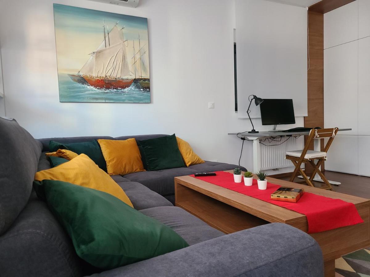 Modern 4-Star Luxury Apt - Wfh Ready, Free Parking 자그레브 외부 사진